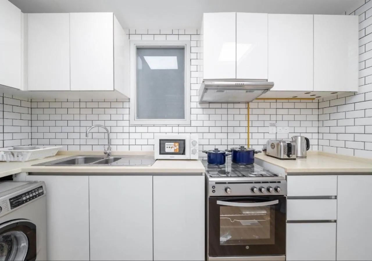 Appartamento 151 Residence Jumeirah Gardens Dubai