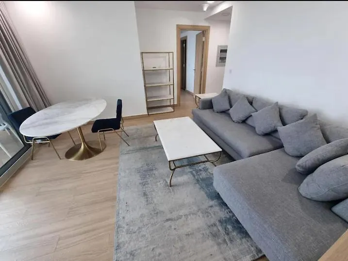 151 Residence Jumeirah Gardens Dubai Emirati Arabi Uniti