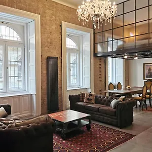The Address Loft 22ppl Apartment Budapest