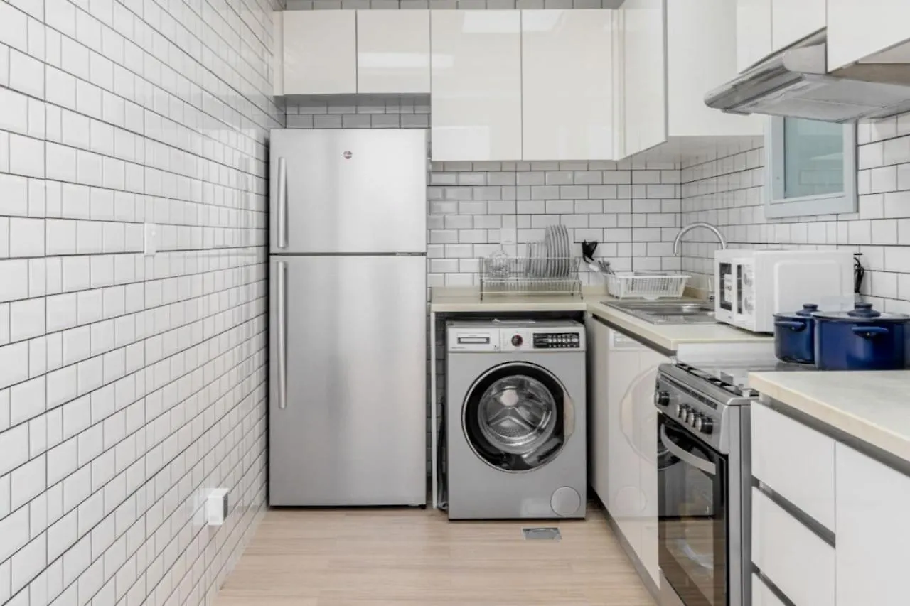 151 Residence Jumeirah Gardens Dubai
